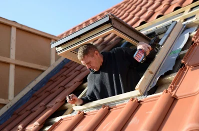 Pose de fenêtres de toit Velux à Gouhenans